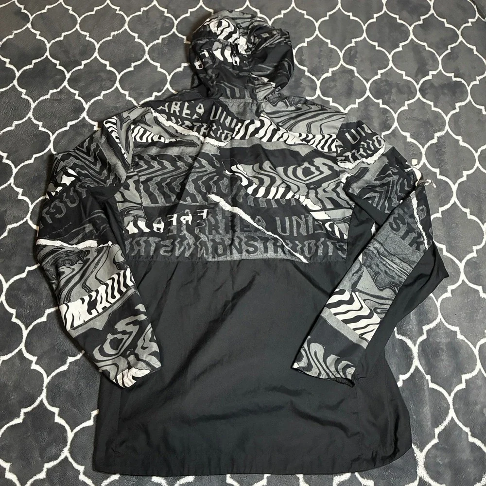 Adidas Mens Running Windbreaker Jacket Black Grey Graphic Hooded Full Zip L